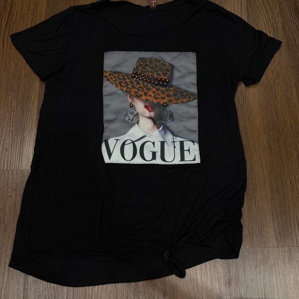 Pink Berry black t-shirt women size m